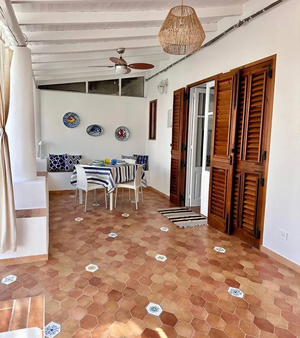 Apartment Cottage Pia Vulcano