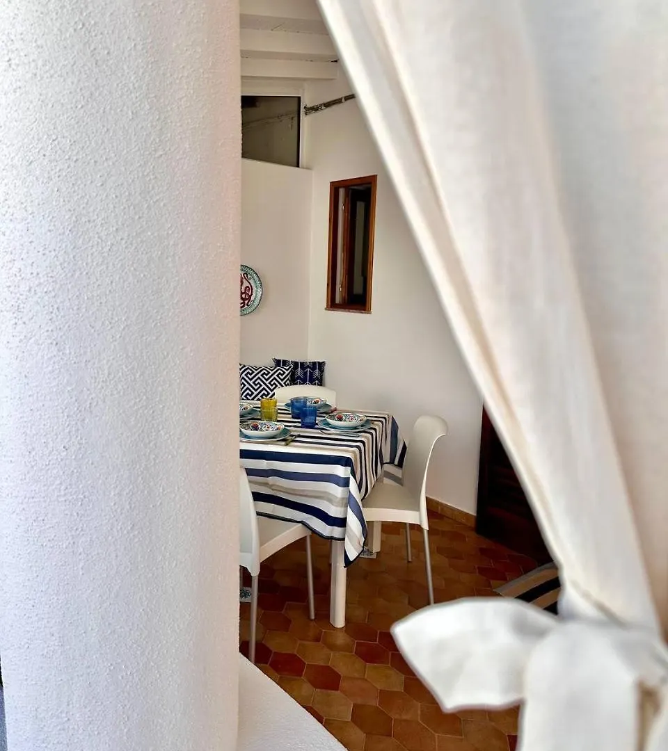 Apartment Cottage Pia Vulcano